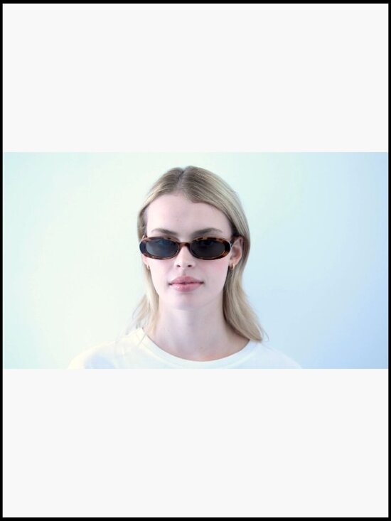 Retro 90s Vintage Narrow Oval Sunglasses with UV Protection